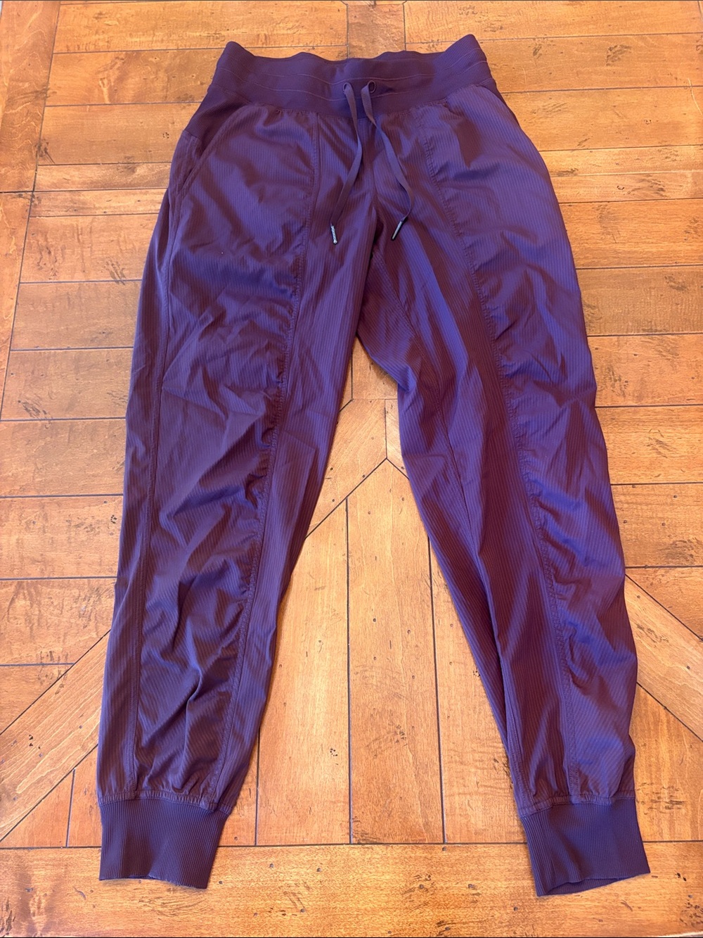 lululemon athletica Women's Purple Dance Studio pants!